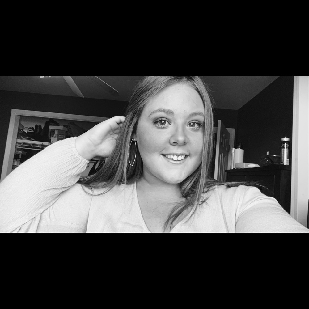 Meet your Posher, Kaitlyn